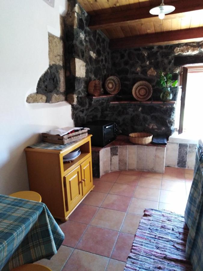 Italianway - Su Montiju Apartment Cheremule Bagian luar foto